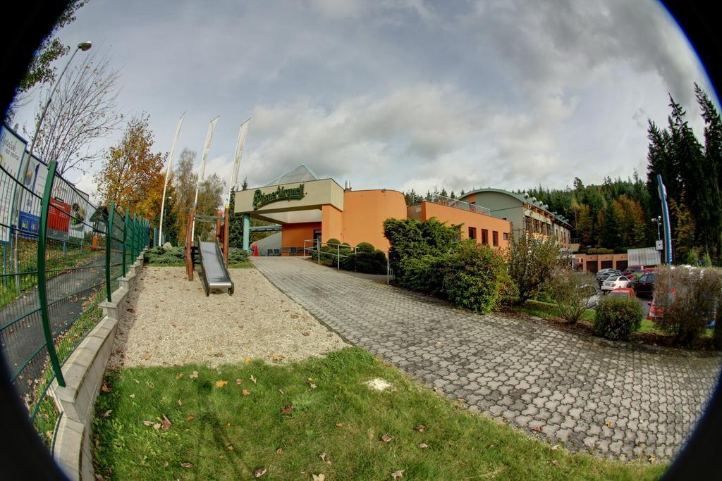 Hotel Břízky Jablonec nad Nisou Exterior foto